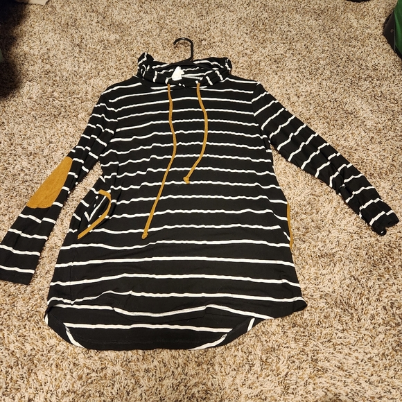 Long sleeve - Picture 1 of 1
